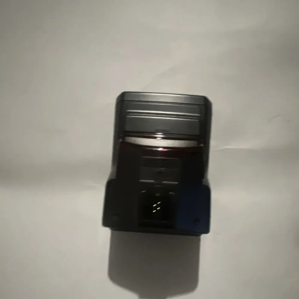 Minolta Maxxum 3200i Hot Shoe Strobe Flash GN32 Auto Power Off w/ Case
